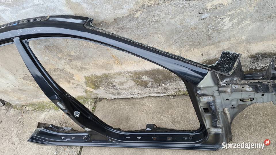 Hyundai I30 cw 1 prawy próg słupek podłużnica Legnica sprzedam