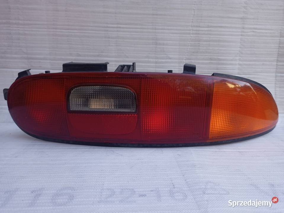 Mazda MX3 lampa tył tylna prawa Sieradz