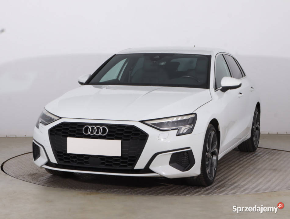 Audi A3 35 TFSI Rok produkcji 2022 Piaseczno