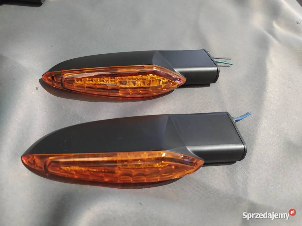 INDIAN FTR KIERUNKOWSKAZ MIGACZ LED PRZEDNIE Oświetlenie Luboszyce sprzedam