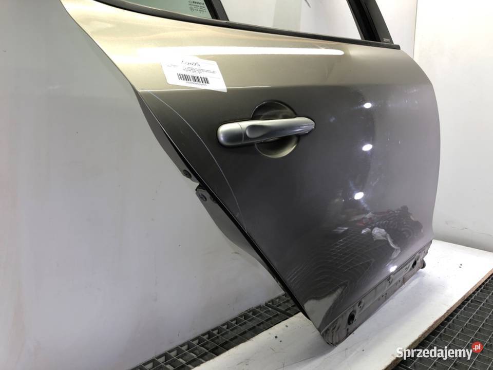 DRZWI PRAWY TYŁ RENAULT MEGANE III Hatchback osobowe podkarpackie