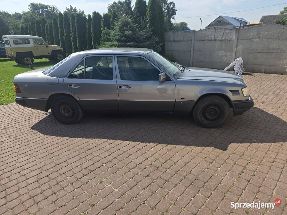 Sprzedam Mercedes W124 300d turbo 3000cm3 Drobin