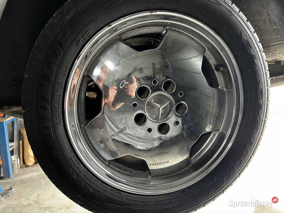 MERCEDESA SEC C126 osobowe Koleczkowo