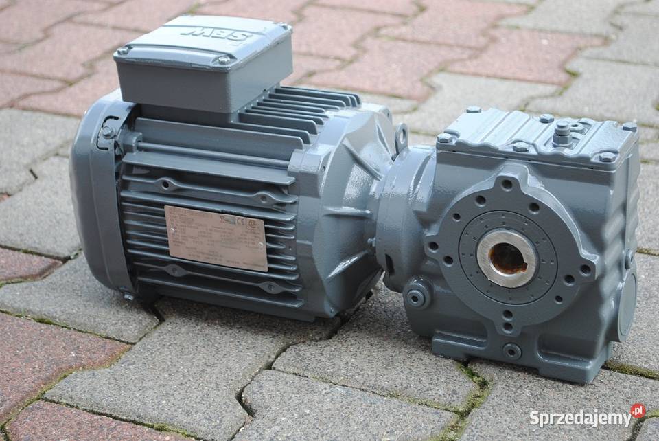 Motoreduktor kątowy 15kw 223obrmin firmy SEW Pozostałe Kargowa