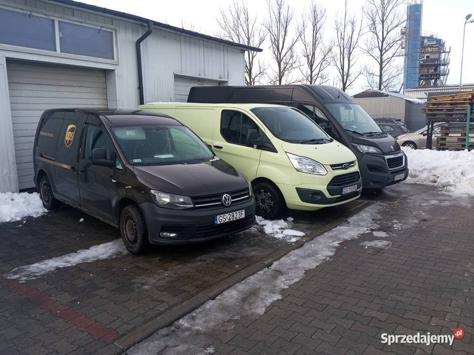 VW caddy Long 20 TDI 2016 manualna Koszalin