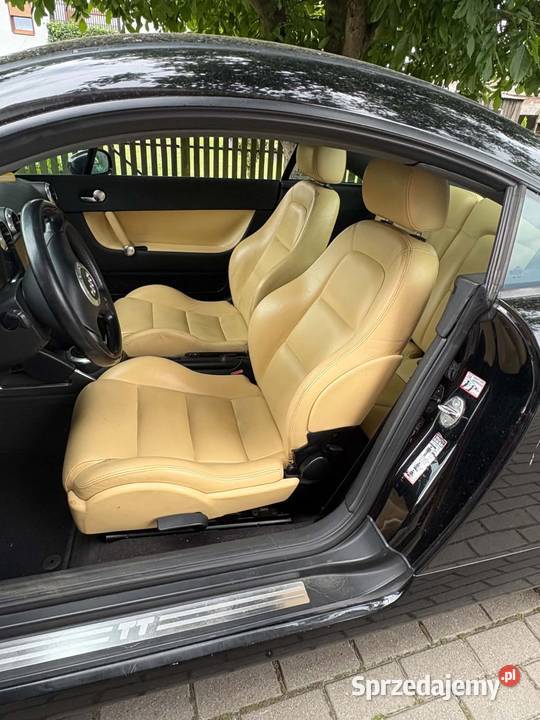 Sprzedam audi tt 1800cm3 Nekielka