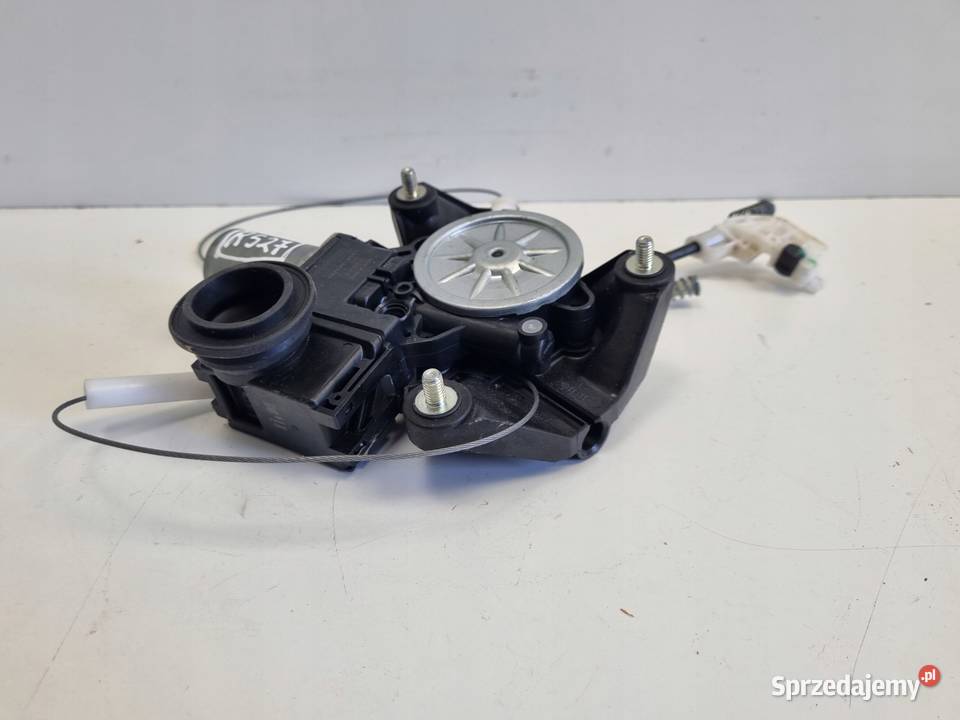 Toyota Yaris IV PODNOŚNIK SZYBY Silniczek PRAWY Motoryzacja Rudka