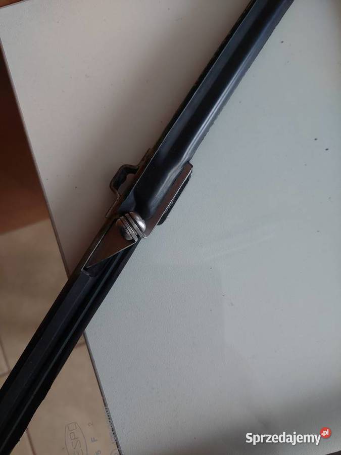 Orgnalna ramka z szybą uchylną prawa fiat 126p osobowe