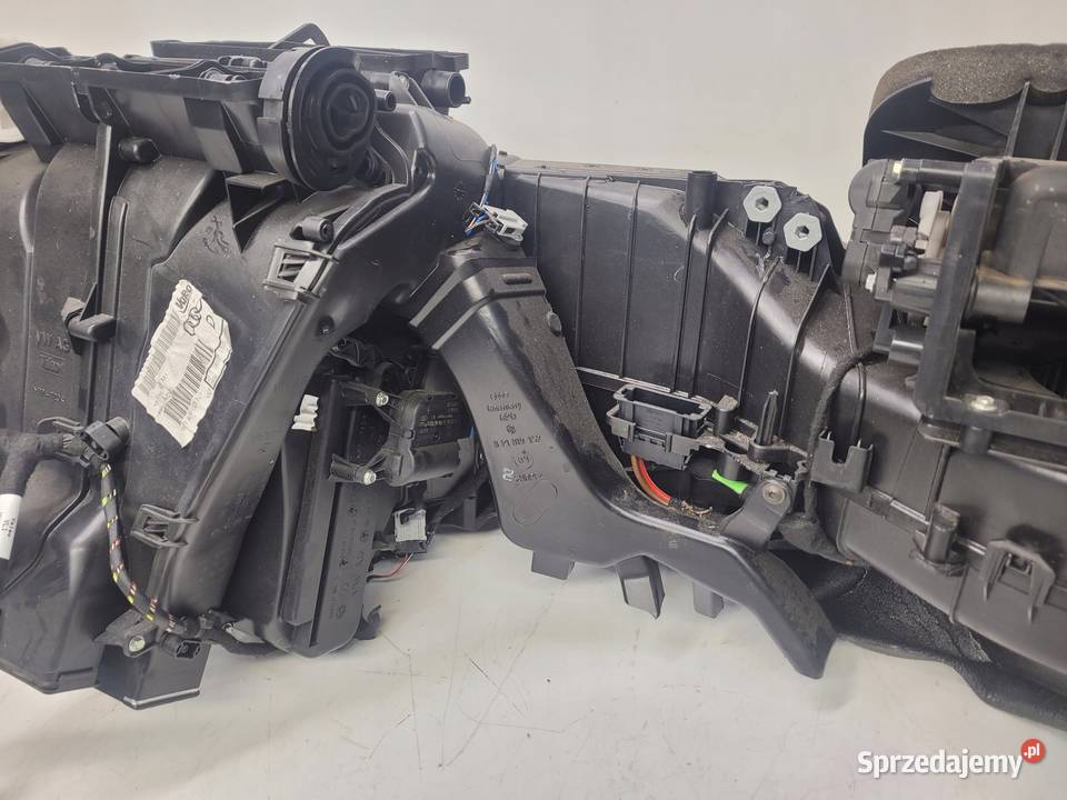 NAGRZEWNICA KOMPLETNA AUDI A3 8P LIFT 8P1820003N Nagrzewnice sprzedam