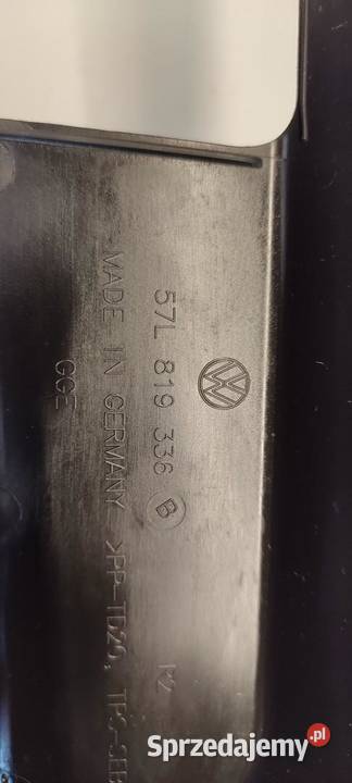 VW TAYRON OSŁONA PODSZYBIA PRAWA 57L819336B