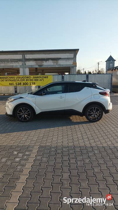 Toyota CHR 18 Hybrid Selection niski przebieg Sułkowice sprzedam