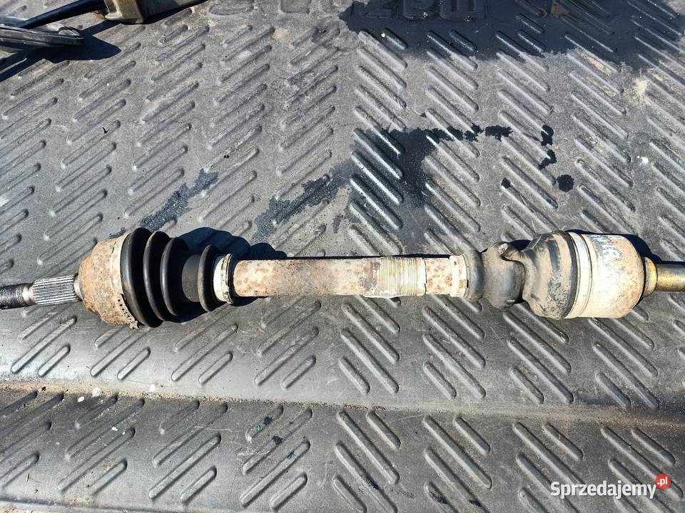 Półoś lewa peugeot 407 20 benzyna osobowe Szczecin sprzedam