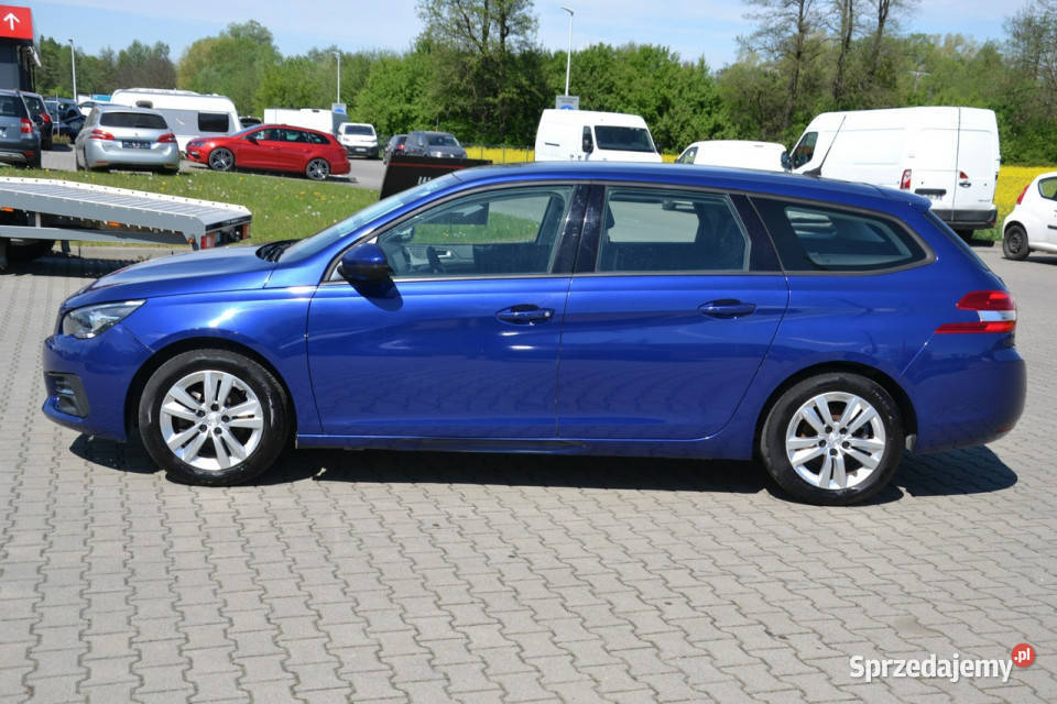 Peugeot 308 lifcie 15 bluehdi 130 euro6 tablet Motoryzacja Kęty