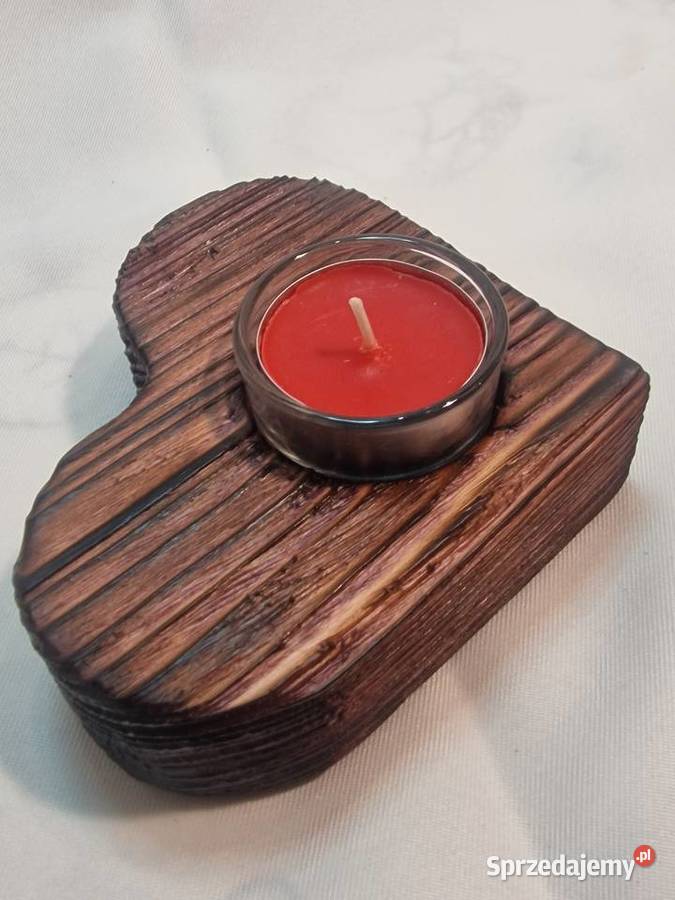 Świecznik drewniany serce mahoniowy na tealight Świeczniki sprzedam