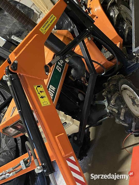 Sprzedam Traktorek Kubota B 1402 M 4x4 z Turem Suwałki