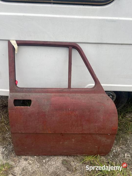 SKODA s100 drzwibłotniki tyłtylne podłużnice