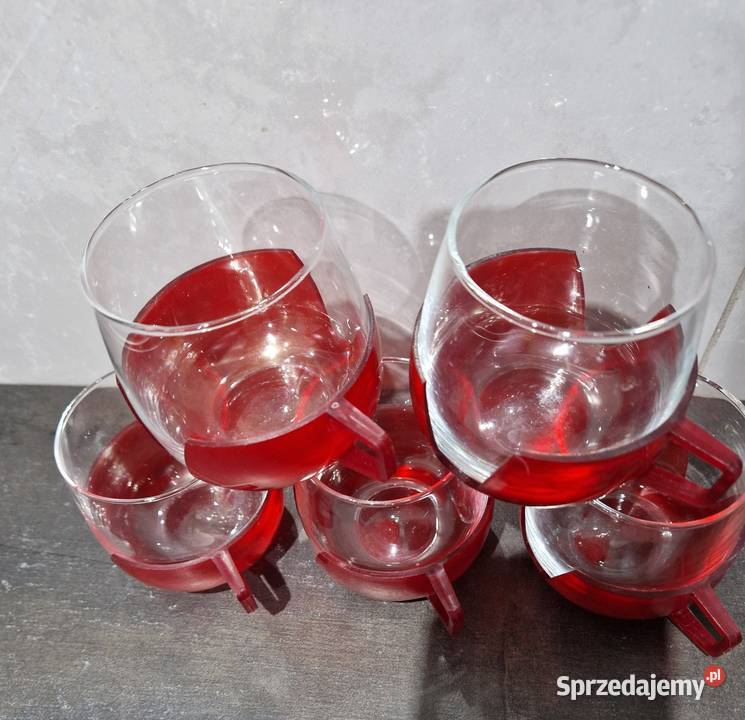Szklanki w koszyczkach PRL Porcelana i szkło dolnośląskie Świdnica sprzedam