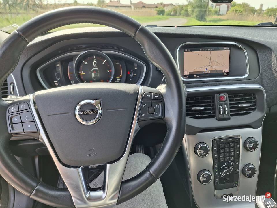 Volvo v40 2017 super stan 117800km Miłosław