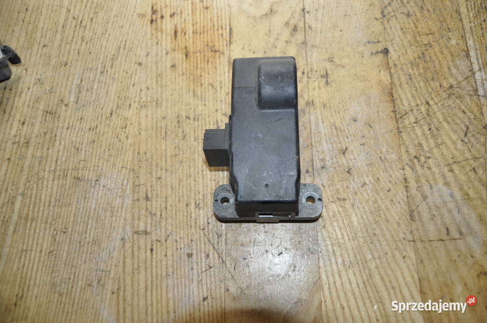 BLOKADA KIEROWNICY VW PASSAT B6 3C0905861G pomorskie Sierakowice sprzedam