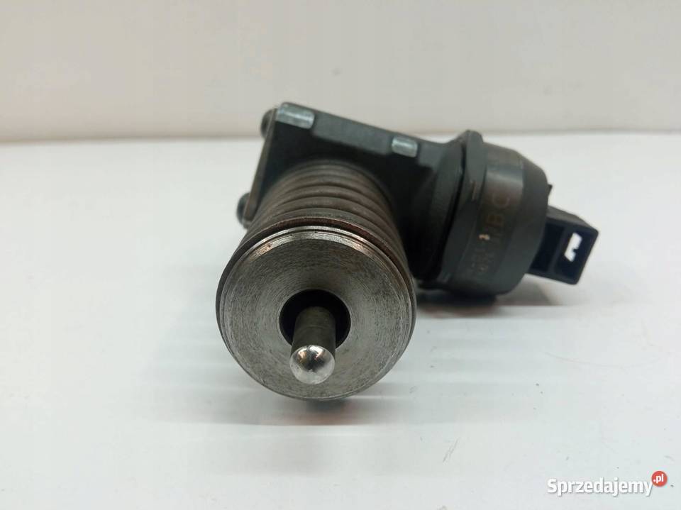 POMPOWTRYSKIWACZ 038130073AJ 0414720037 19 TDI