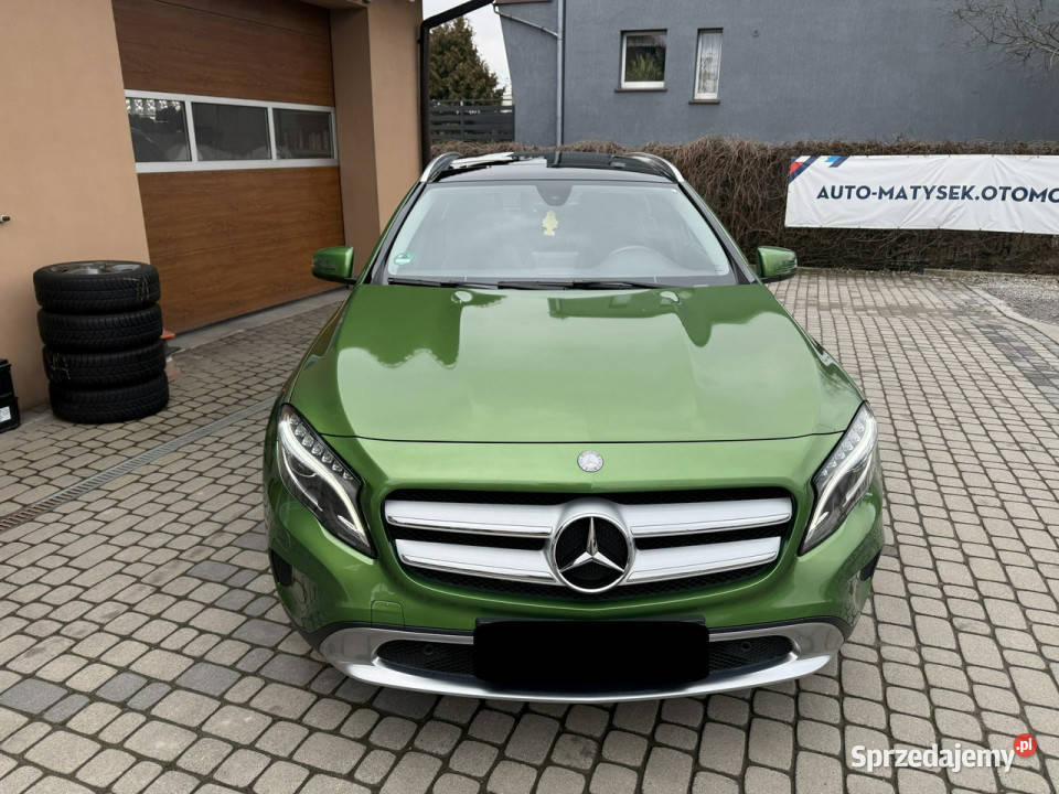 Mercedes GLA 200 20 156 Klima Navi Xenony klimatyzacja Orzech