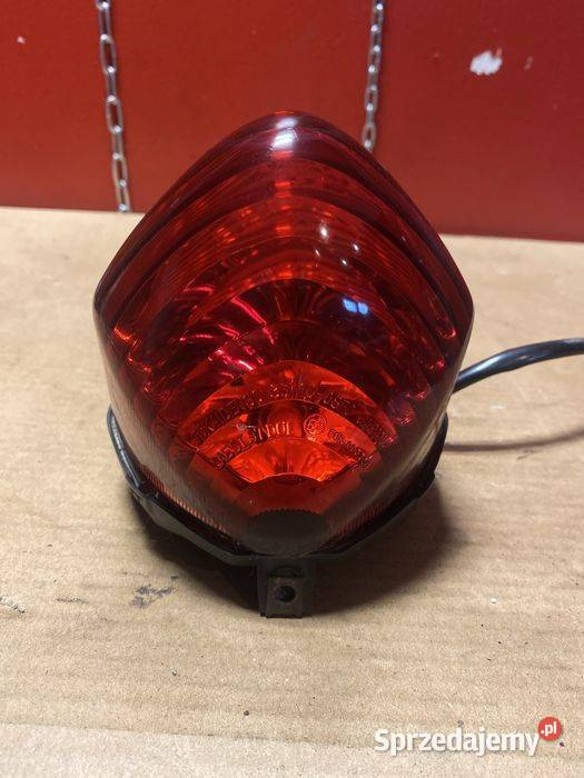Suzuki GSXF 600 lampa tylna B935 Poznań