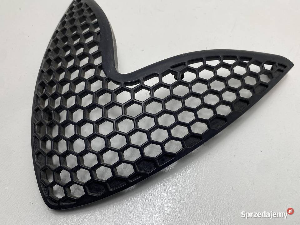 SUZUKI SIXTEEN UX125 GRIL NOSEK WLOT POWIETRZA Siedlce