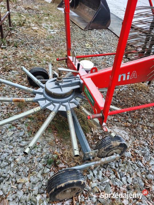 Zgrabiarka unia Bralin