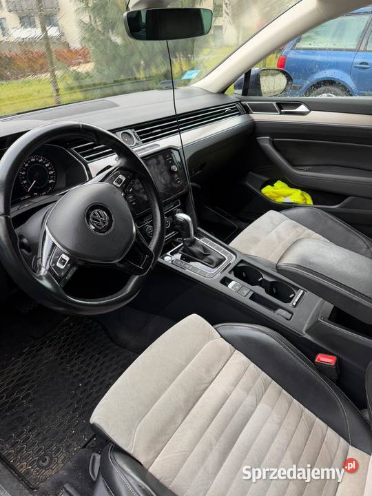 Syndyk sprzeda samochód marki Volkswagen Passat Gdynia