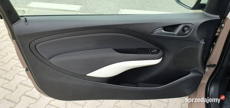 Opel Adam TempomatŚwiatła do jazdy isofix Przyszowice sprzedam