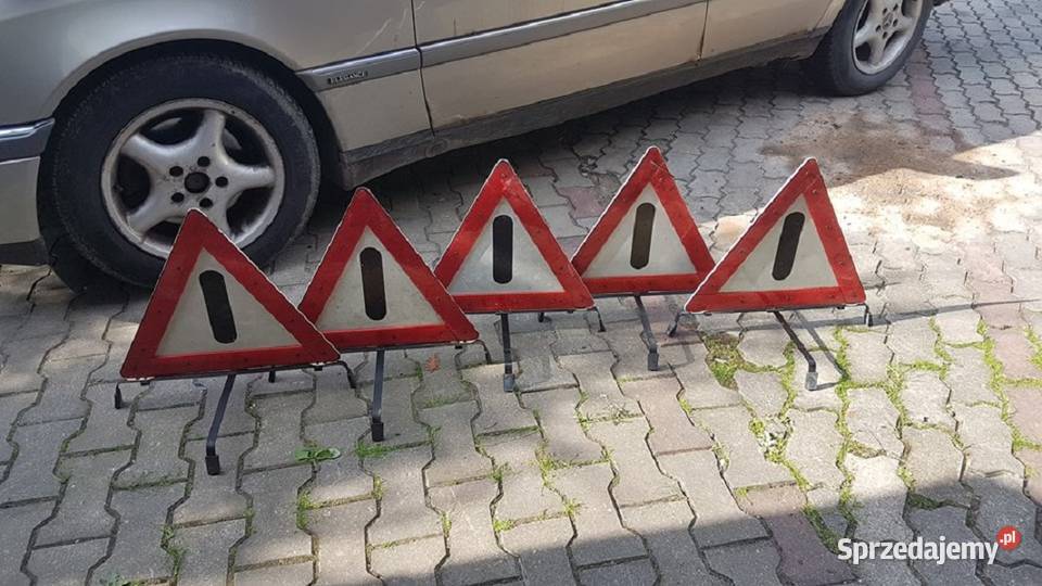 TRÓJKĄT OSTRZEGAWCZY ORYGINALNY MERCEDES 124 190 Bolesławiec