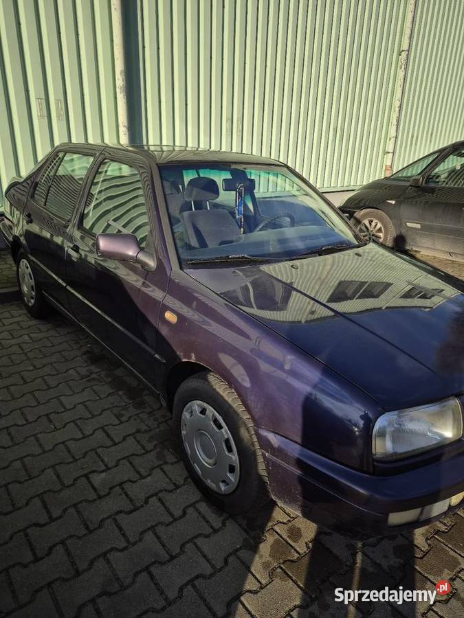 Volkswagen Vento 18 Benzyna Gaz 1996 lubelskie Włodawa