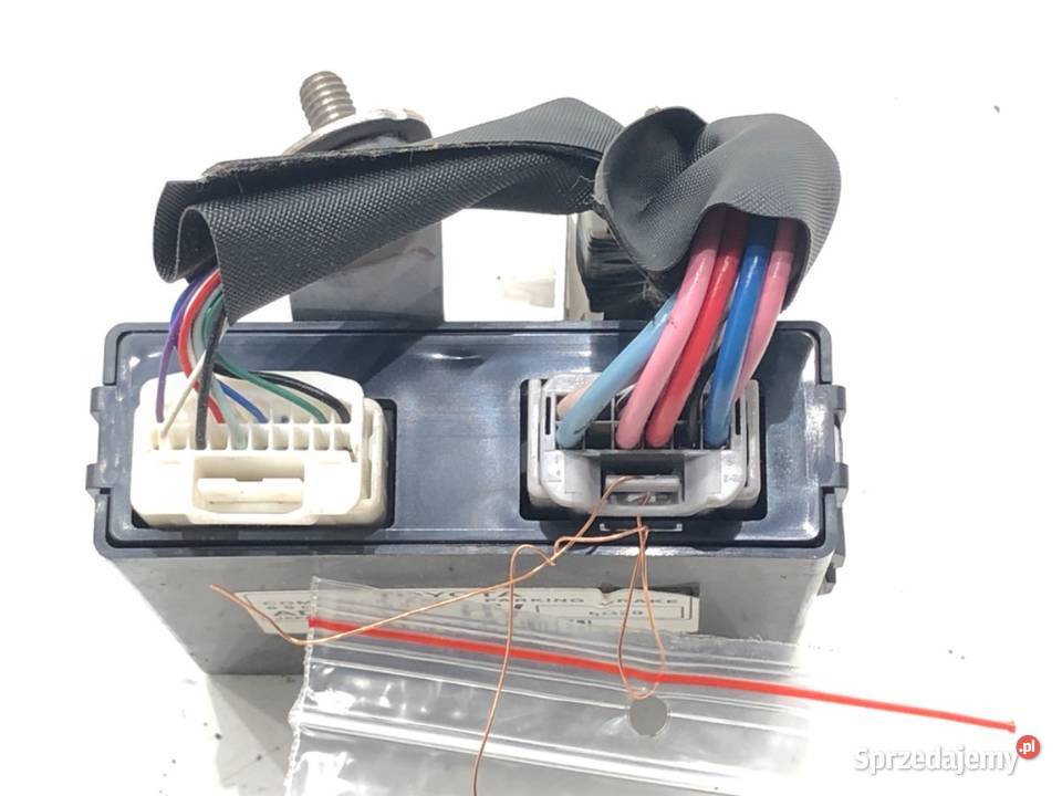 MODUŁ HAMULCA RĘCZNEGO TOYOTA CHR 8905010010