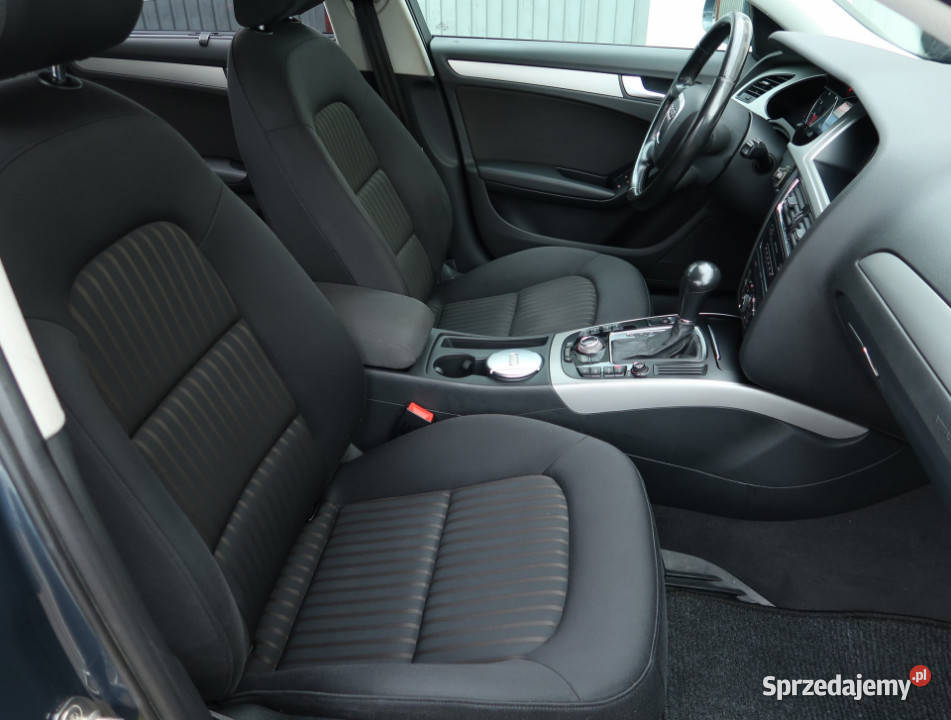 Audi A4 20 TFSI hak Piaseczno