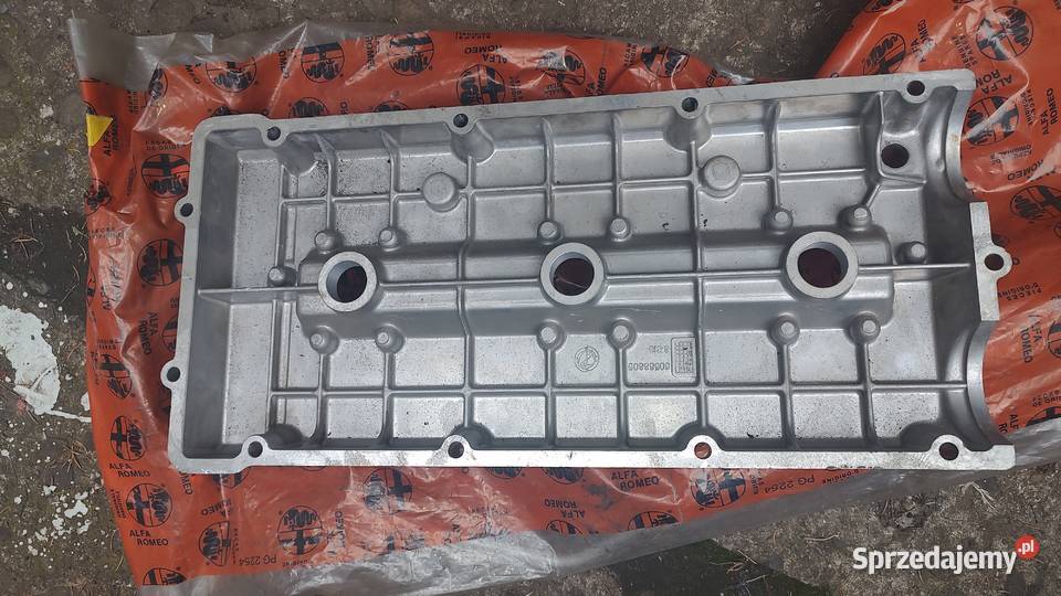 Alfa romeo 164 osłona wałków rozrządu 30 24v