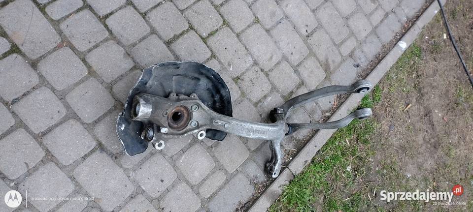 Zwrotnica prawa Audi A6 C6 4F Lubin