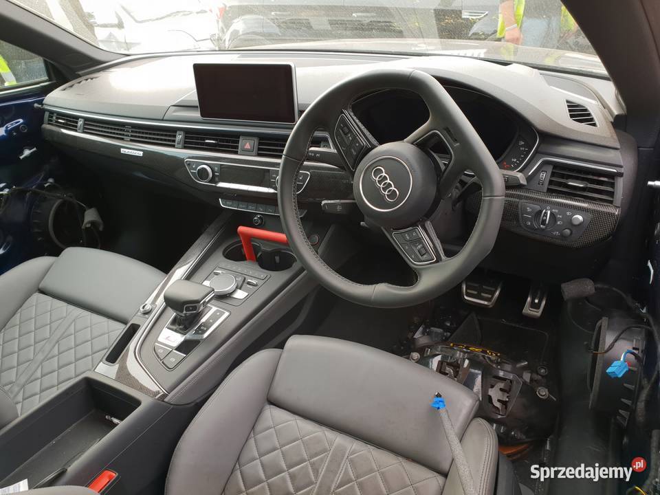 Audi A5 S5 II F5 8W 15 DESKA ROZDZIELCZA KONSOLA Rudka sprzedam