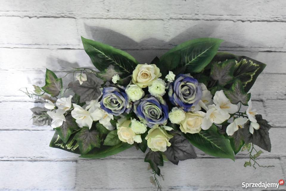 Kompozycja cmentarna stroik na cmentarz na grob Chełmek