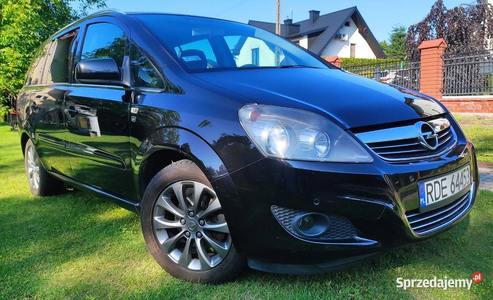Opel Zafira B 2010 18 benzyna wersja 111 Dębica