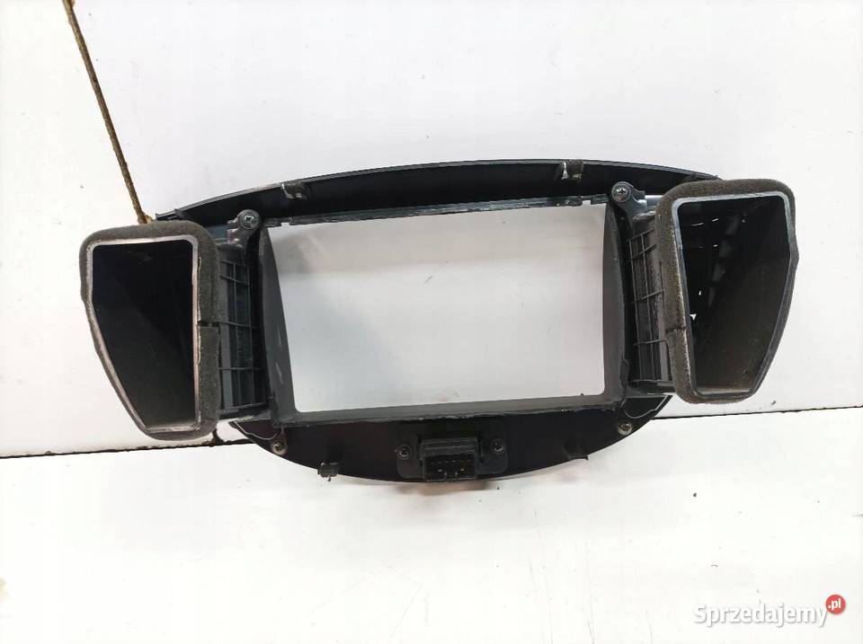 KRATKI NAWIEWU ŚRODKOWA DESKI EU Hyundai i10 I Rok produkcji 2007 Motoryzacja