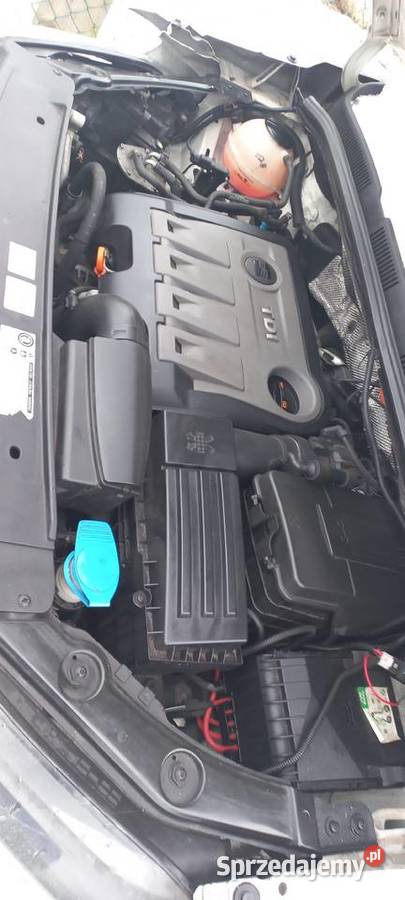 NiE Idealny SEAT ALHAMBRA 2 2012 r 140 uszkodzony śląskie Żory