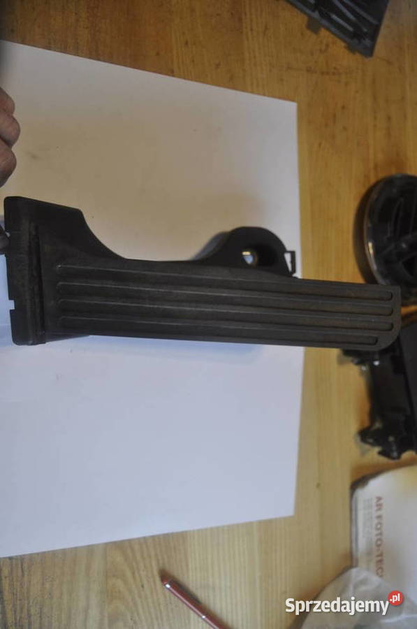 VW CADDY PEDAL GAZU POTENCJOMETR 2K5723503A Sierakowice