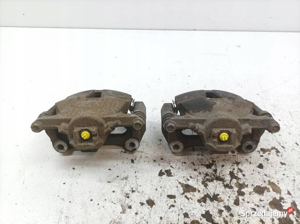 ZACISK HAMULCOWY PRAWY LEWY PRZÓD KPL 17 DCI osobowe