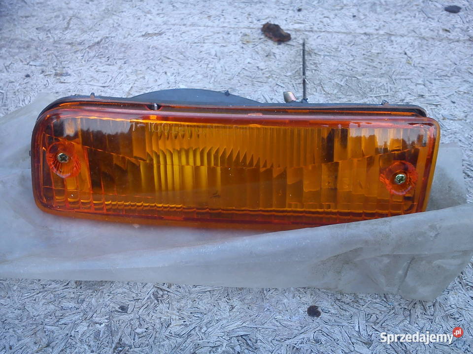 Toyota carina II 8792 kierunkowskaz lewy Aleksandrów Łódzki