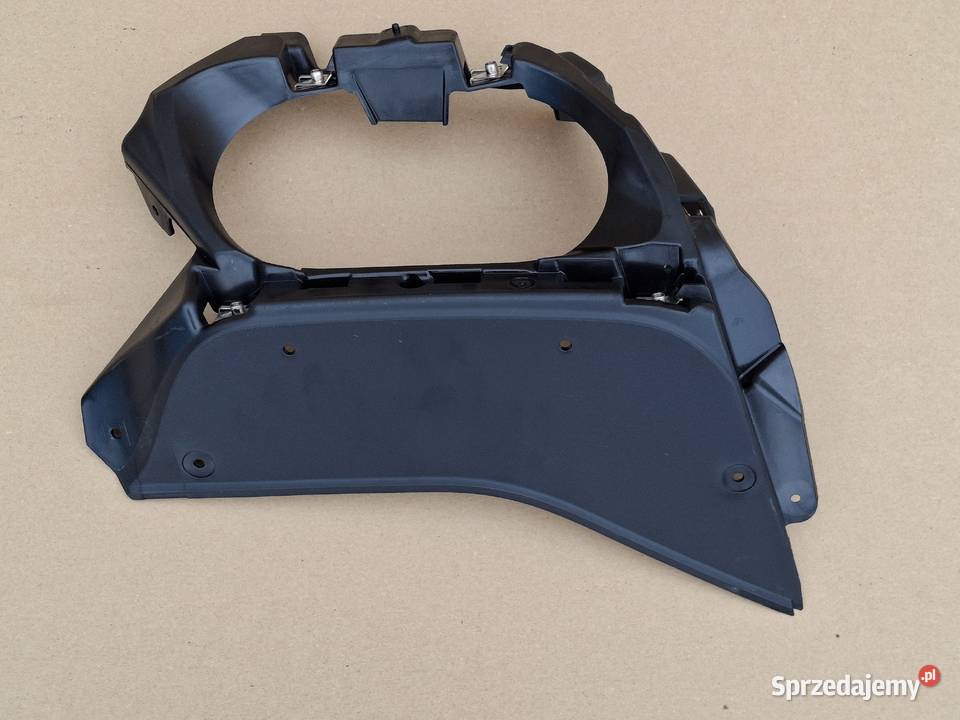 SEAT CUPRA LEON 5FA KRATKA RAMKA WYDECHU Bieleń