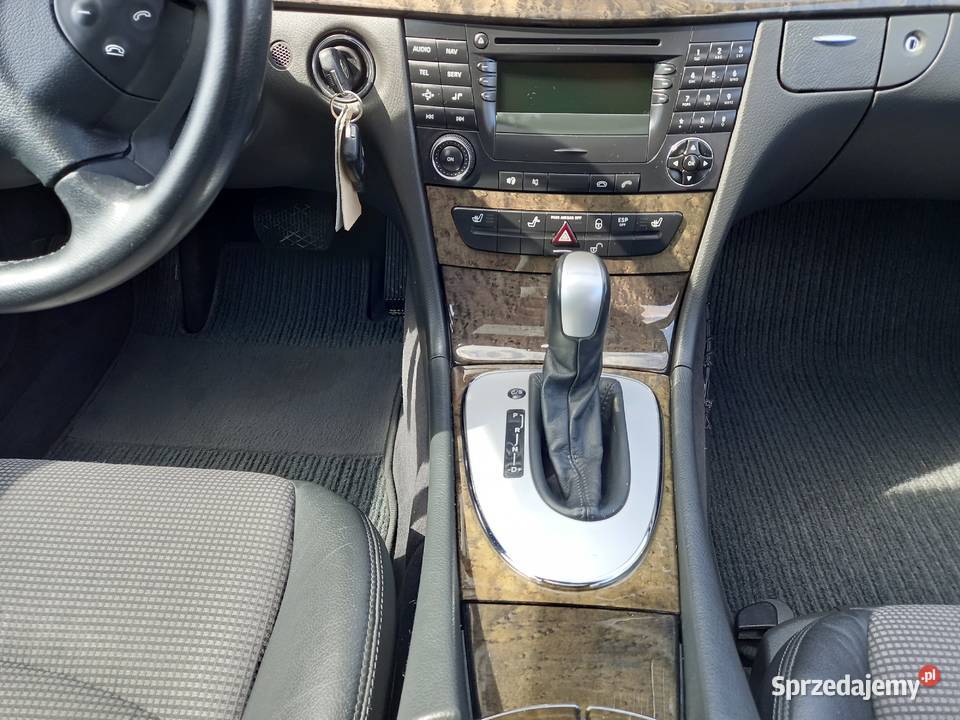 Serwisowany do końca 208000km Samochody osobowe Łódź sprzedam