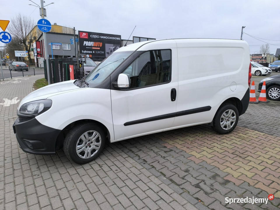 Fiat Doblo 16 MultiJet 105 L1H1 Klima Salon komputer pokładowy