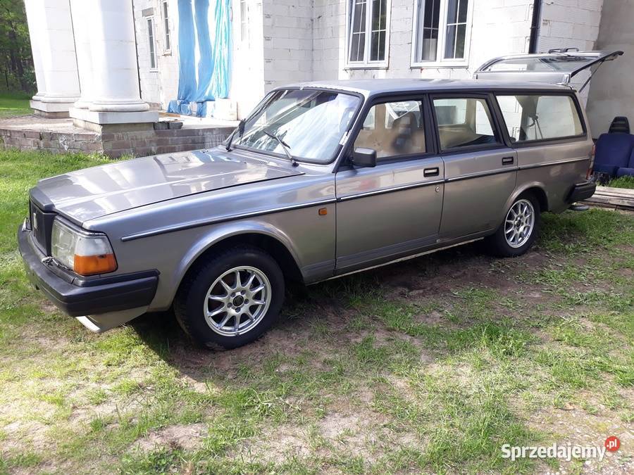 VOLVO 245 Starowola