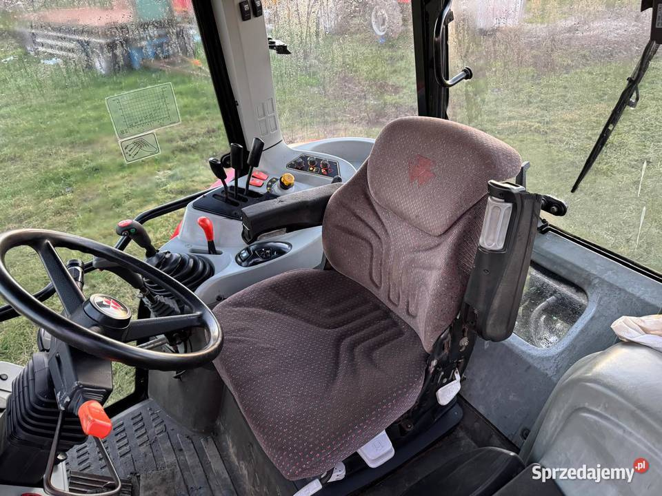 Massey ferguson 5445 Massey Ferguson Piątek