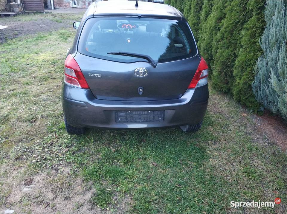 TOYOTA YARIS II FL 2011 14 D4D 90 KLIMATRONIC Chodzież